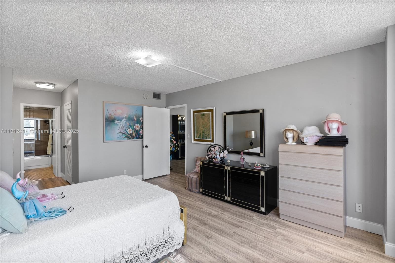 OLYMPUS CONDO PHASE · #1604 in Hallandale Beach - Photo 14
