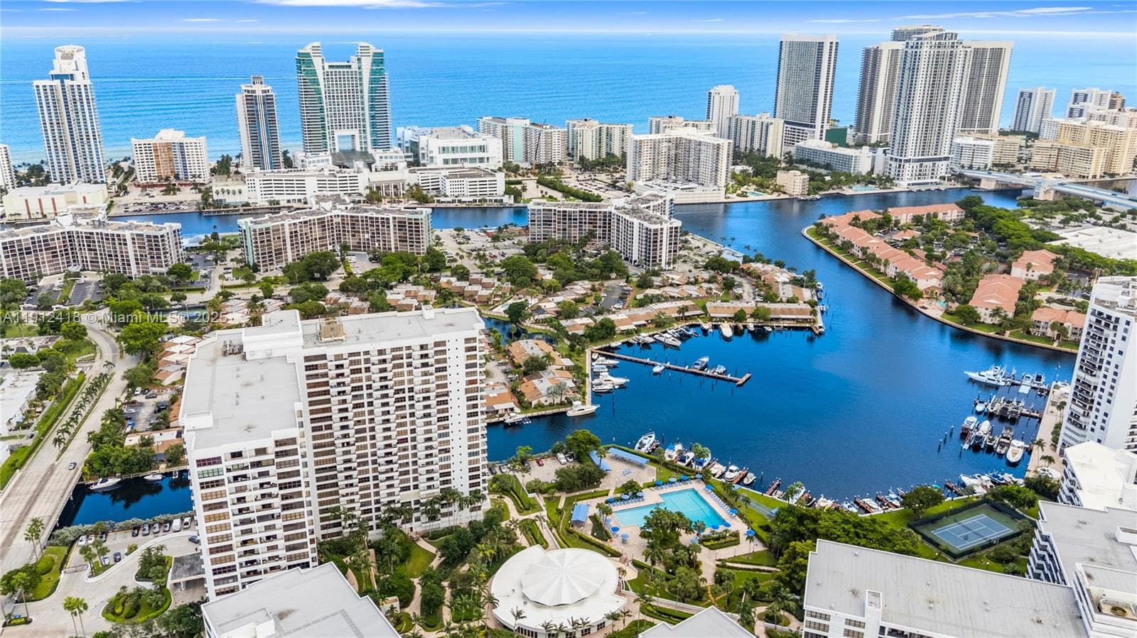 OLYMPUS CONDO PHASE · #1604 in Hallandale Beach - Photo 31