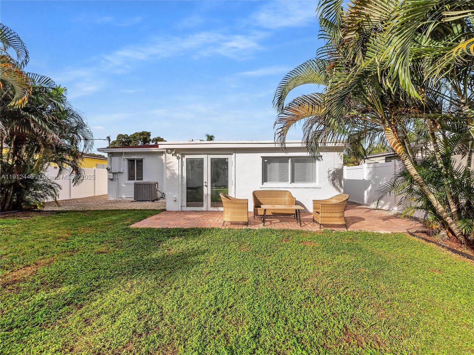 1108 NW 3rd Ave photo 43