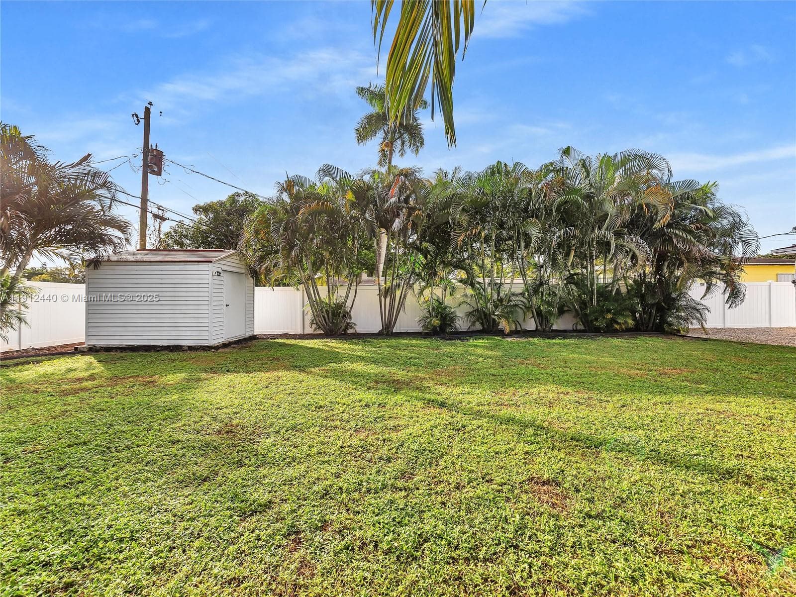 1108 NW 3rd Ave photo 41