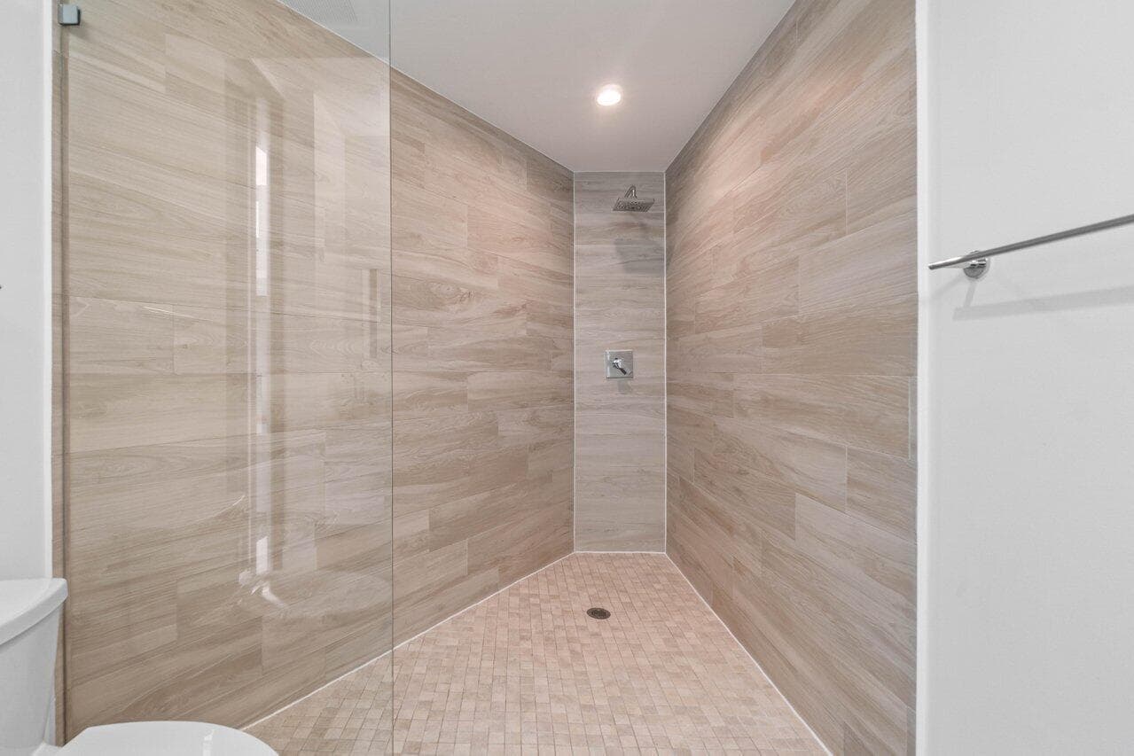 016-106InletWay-304-PalmBeachShores-FL-3