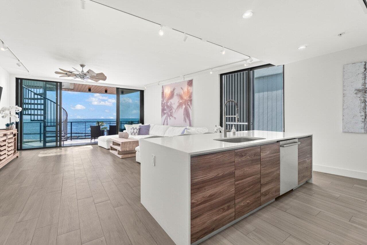 005-106InletWay-304-PalmBeachShores-FL-3