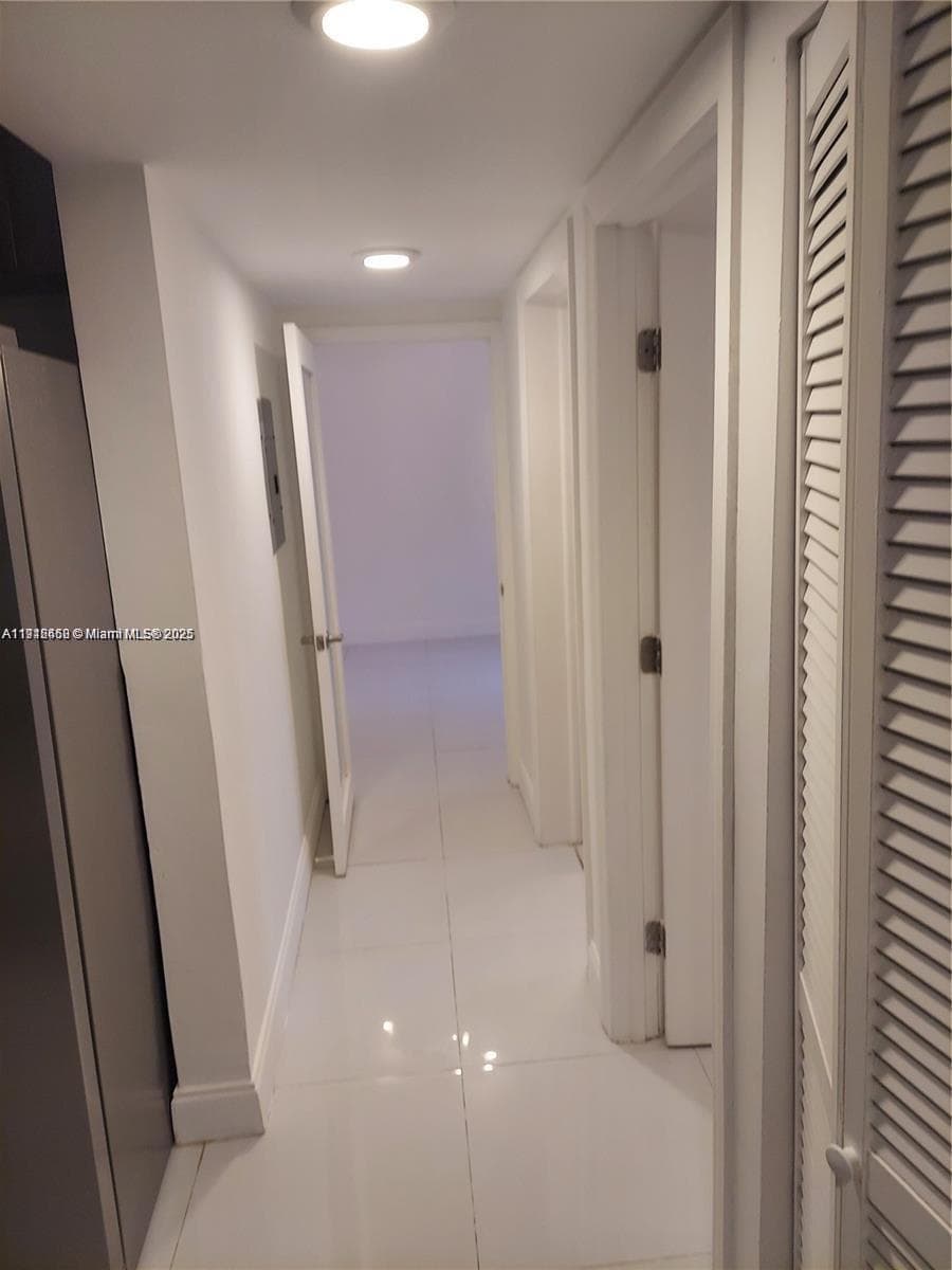 SOUTH MOON · #1 in Miami Beach - Photo 6