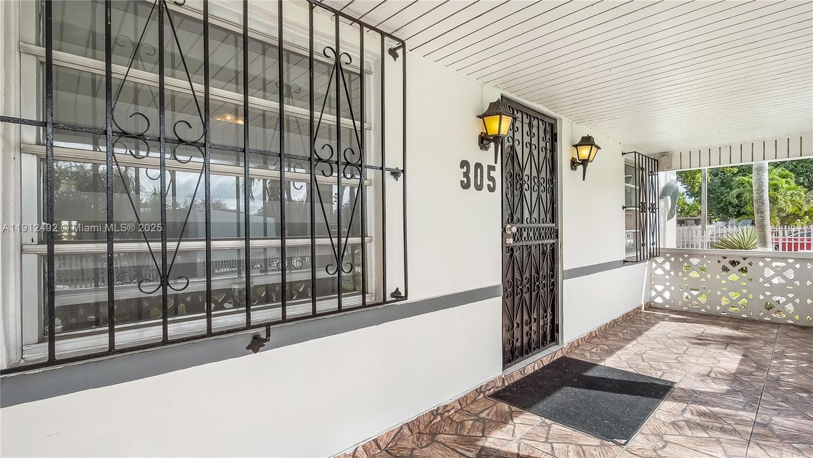 305 Opa Locka Blvd photo 24