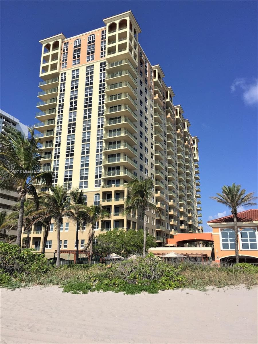 2080 Ocean Drive · #112 in Hallandale Beach - Photo 35