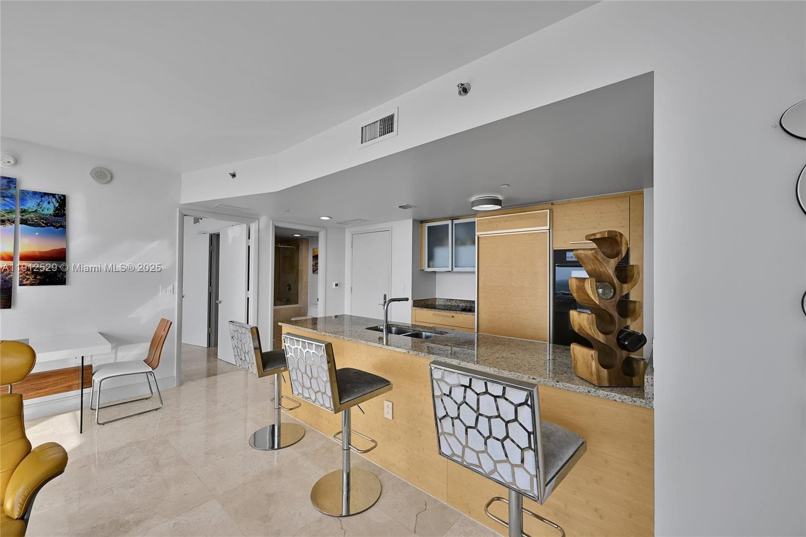 BEACH CLUB TWO · #4807 in Hallandale Beach - Photo 16