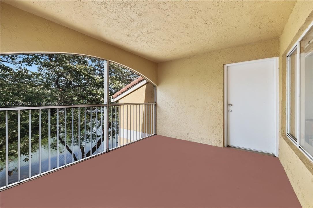 SAILBOAT POINTE CONDO · #613 in Oakland Park - Photo 9