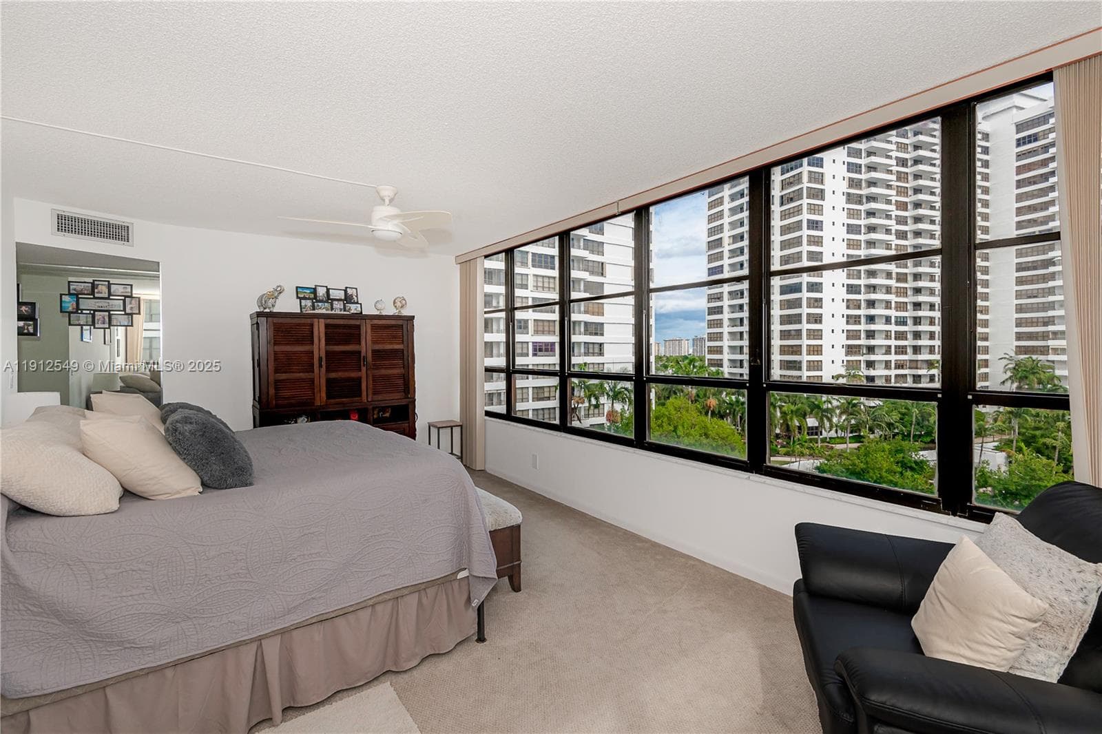 OLYMPUS CONDO · #612 in Hallandale Beach - Photo 23