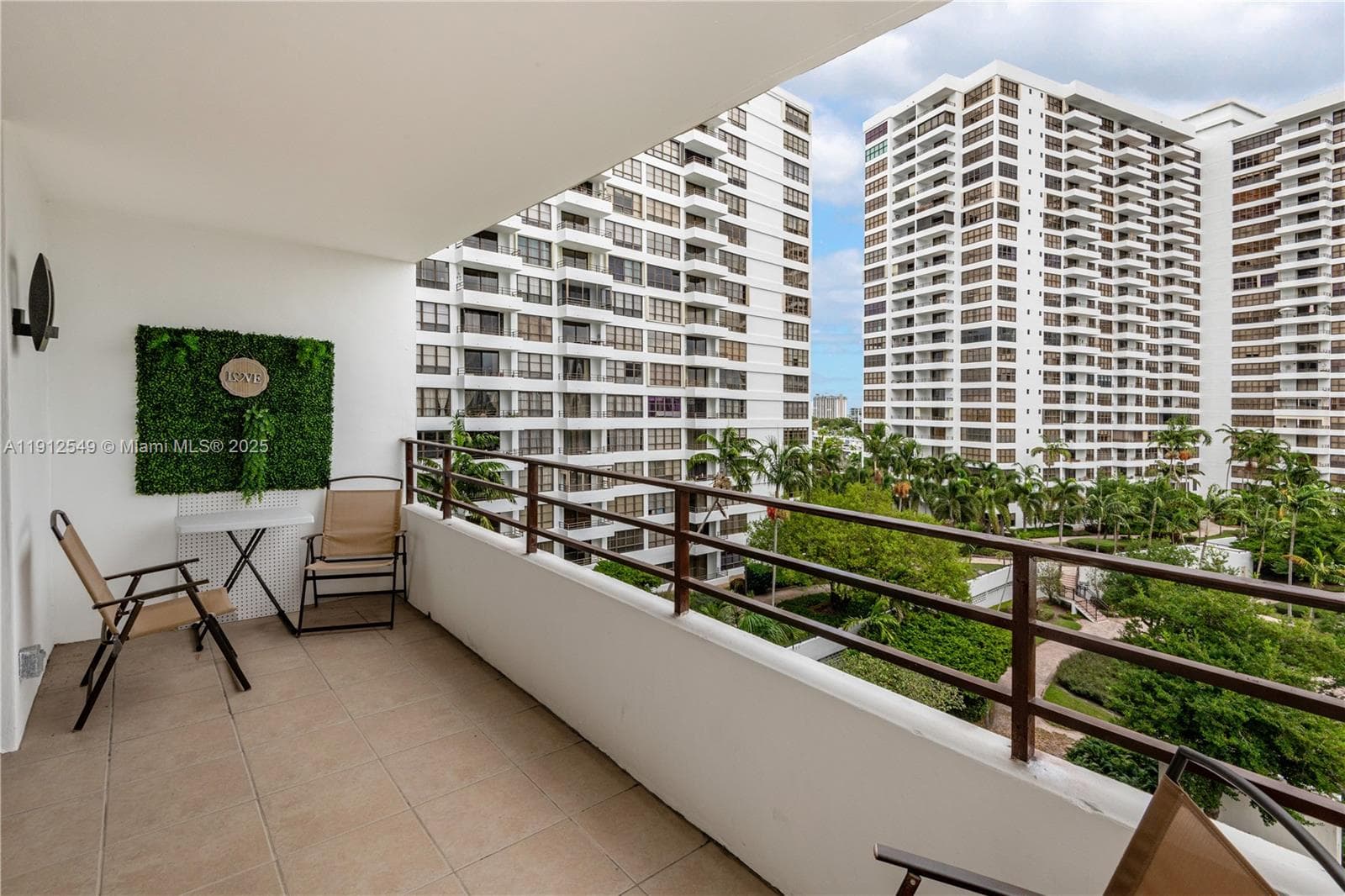OLYMPUS CONDO · #612 in Hallandale Beach - Photo 6