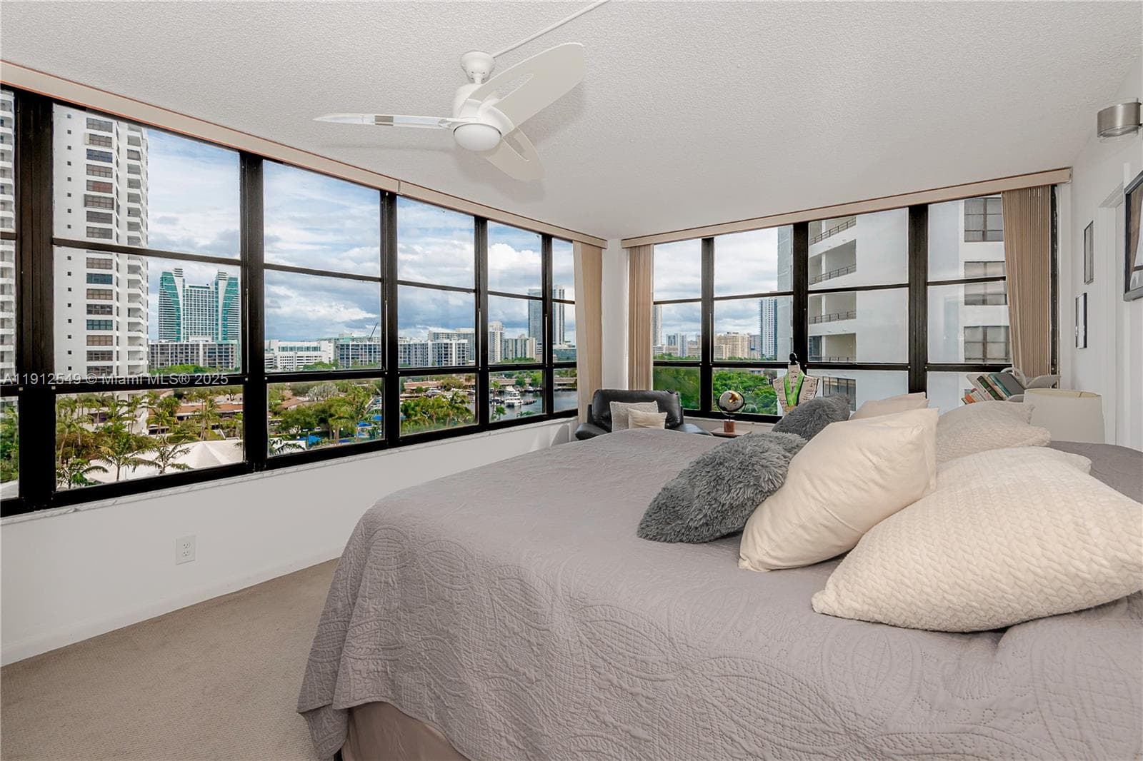 OLYMPUS CONDO · #612 in Hallandale Beach - Photo 24