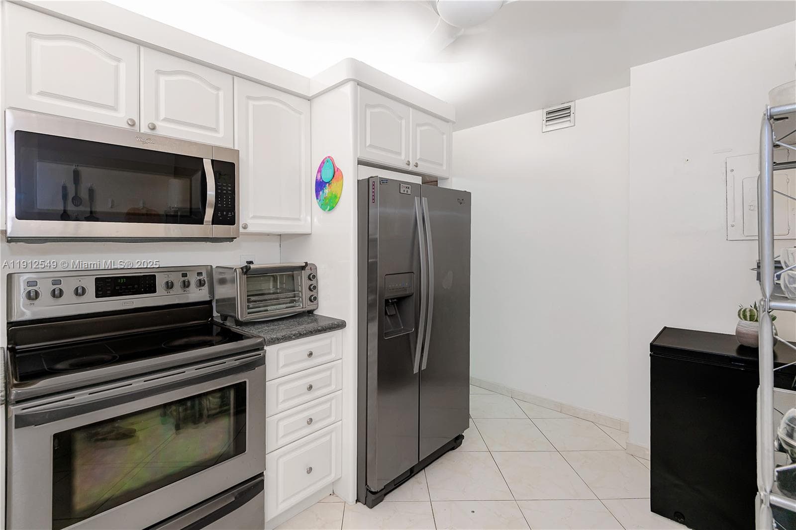 OLYMPUS CONDO · #612 in Hallandale Beach - Photo 10