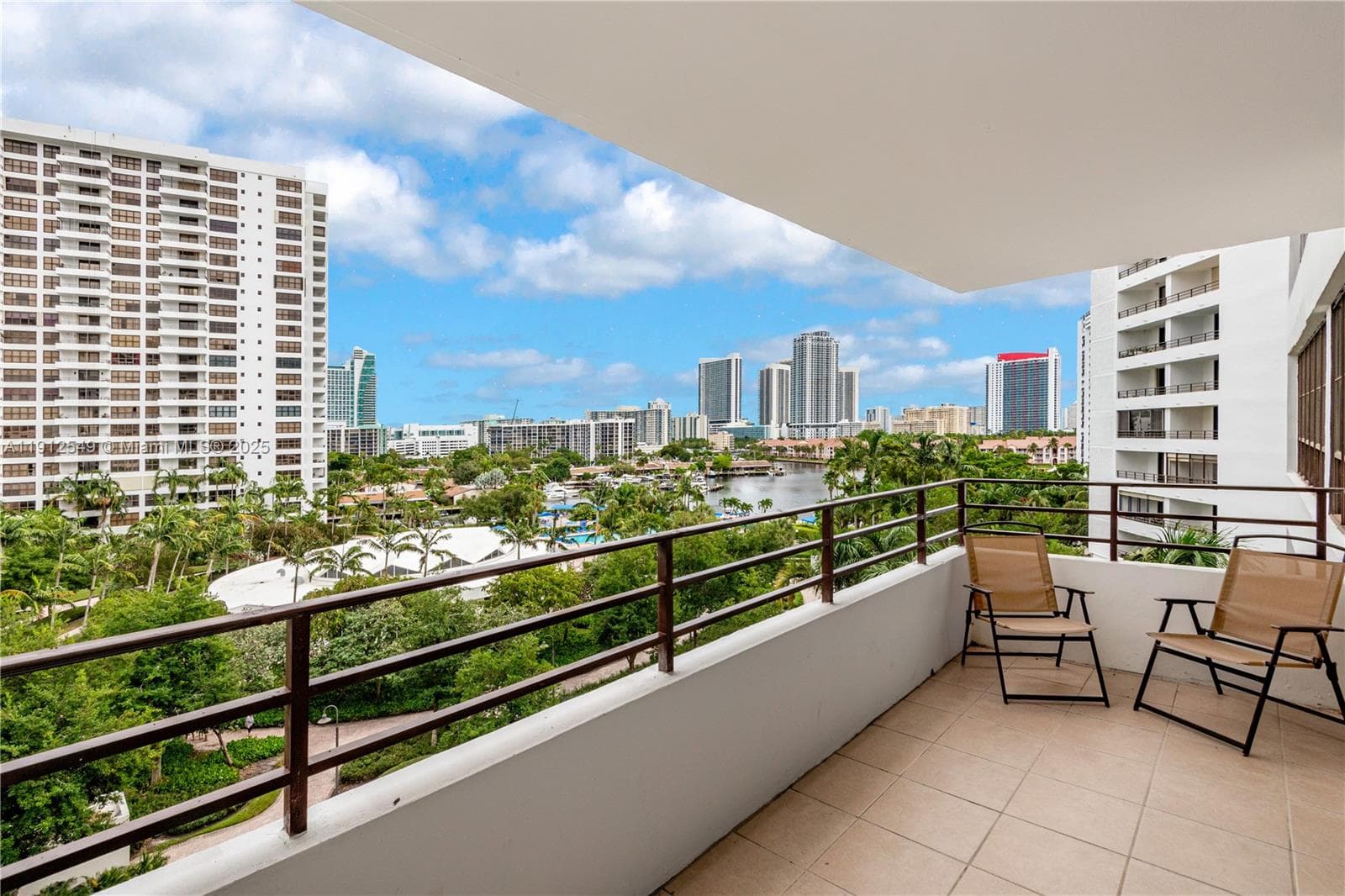 OLYMPUS CONDO · #612 in Hallandale Beach - Photo 8
