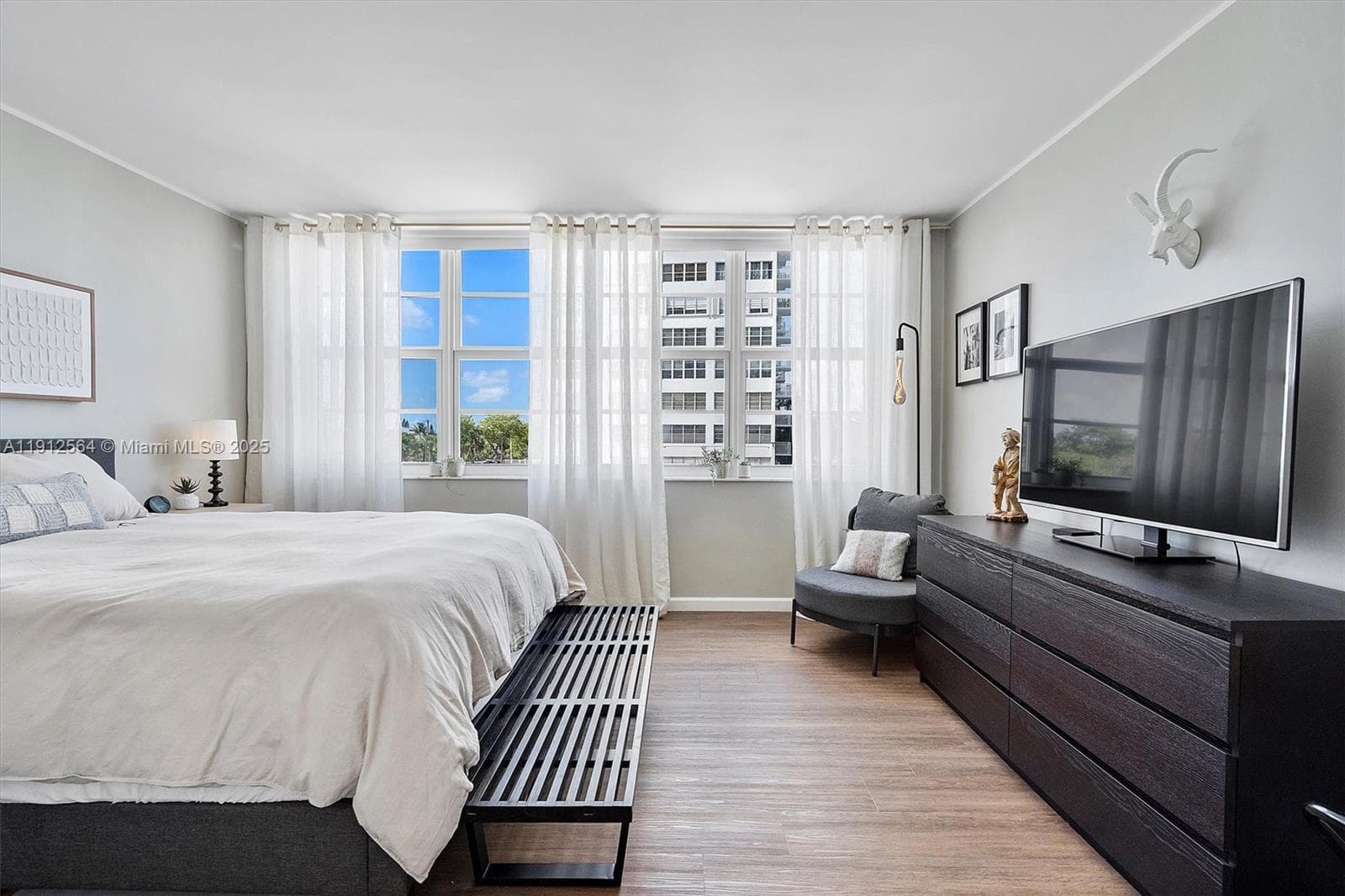 BAY VIEW TOWER CONDO N · #B311 in North Miami - Photo 36