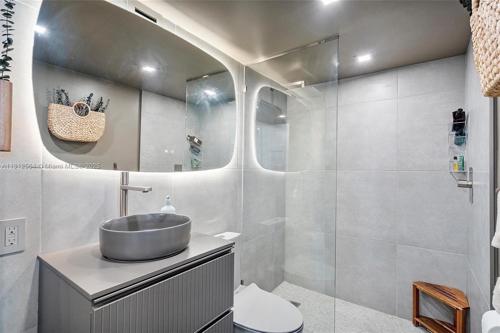 BAY VIEW TOWER CONDO N · #B311 in North Miami - Photo 41