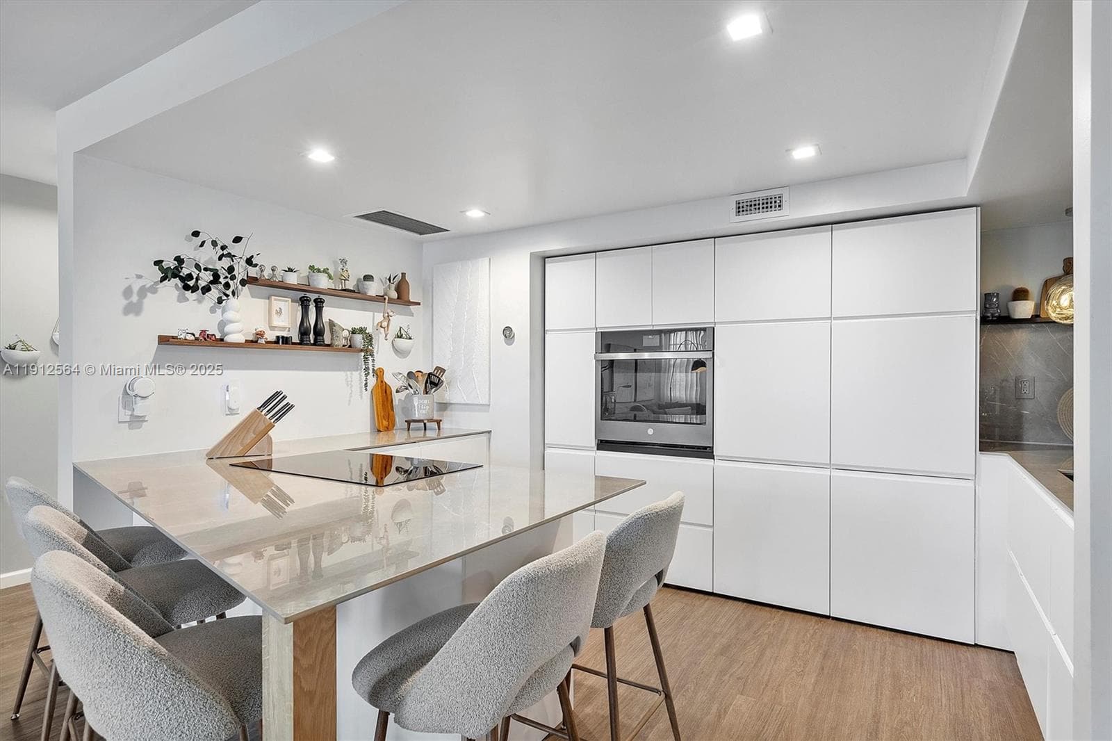BAY VIEW TOWER CONDO N · #B311 in North Miami - Photo 15