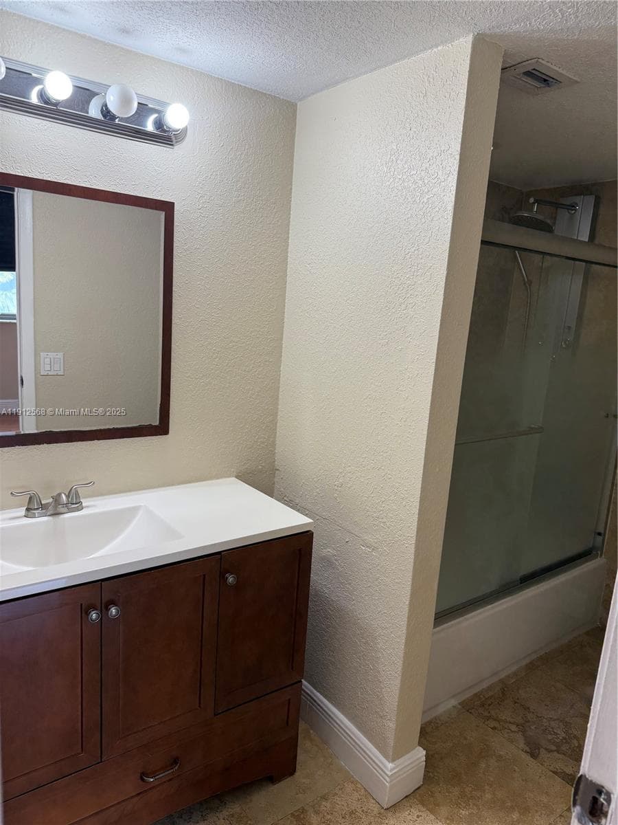 SANDPIPER CONDO · #40 in North Miami Beach - Photo 21