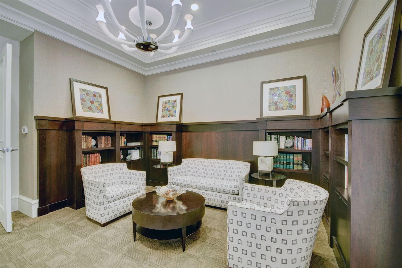 2700-web-or-mls-82-web-or-mls-2700 North