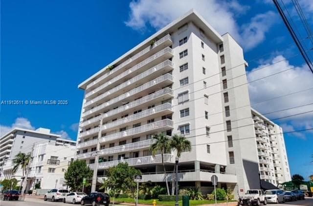 THE PRESIDENTIAL CONDO · #910 in Miami Beach - Photo 18