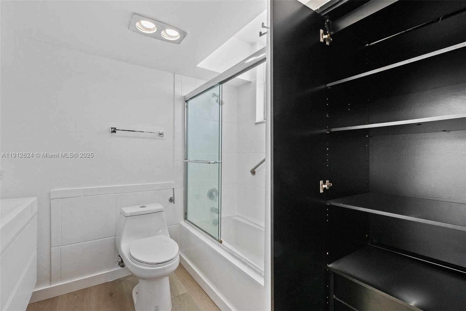 STANTON HOUSE CONDO · #10I in Miami Beach - Photo 17