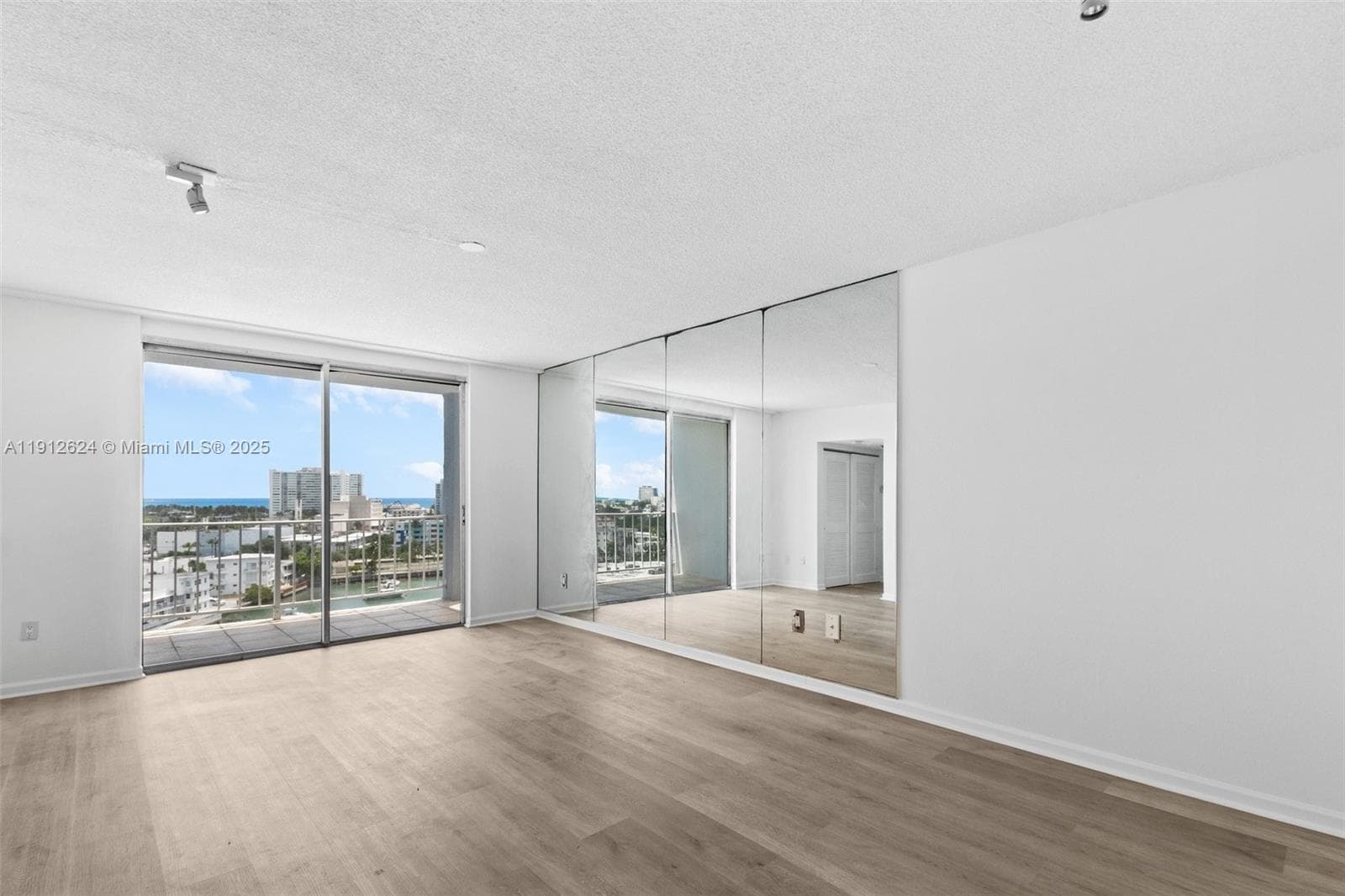 STANTON HOUSE CONDO · #10I in Miami Beach - Photo 5