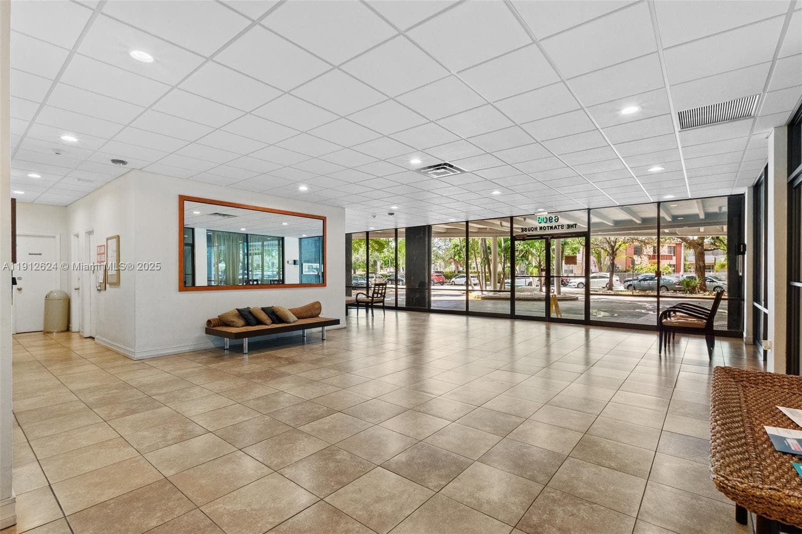 STANTON HOUSE CONDO · #10I in Miami Beach - Photo 19