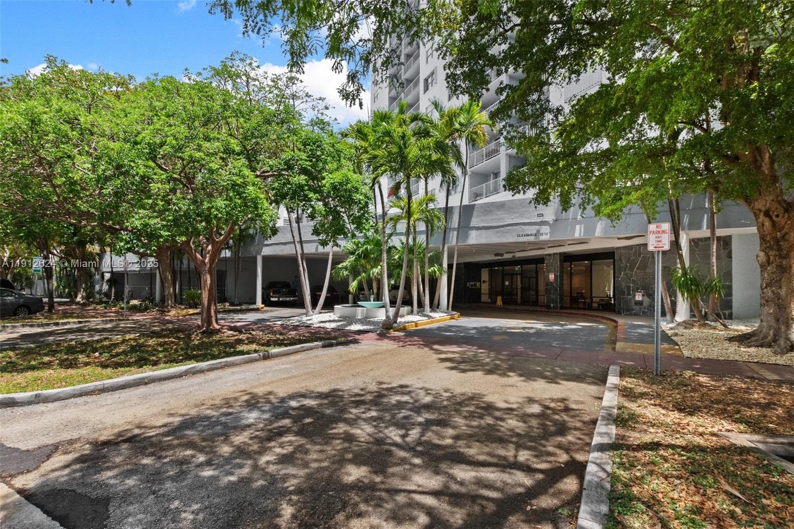 STANTON HOUSE CONDO · #10I in Miami Beach - Photo 21