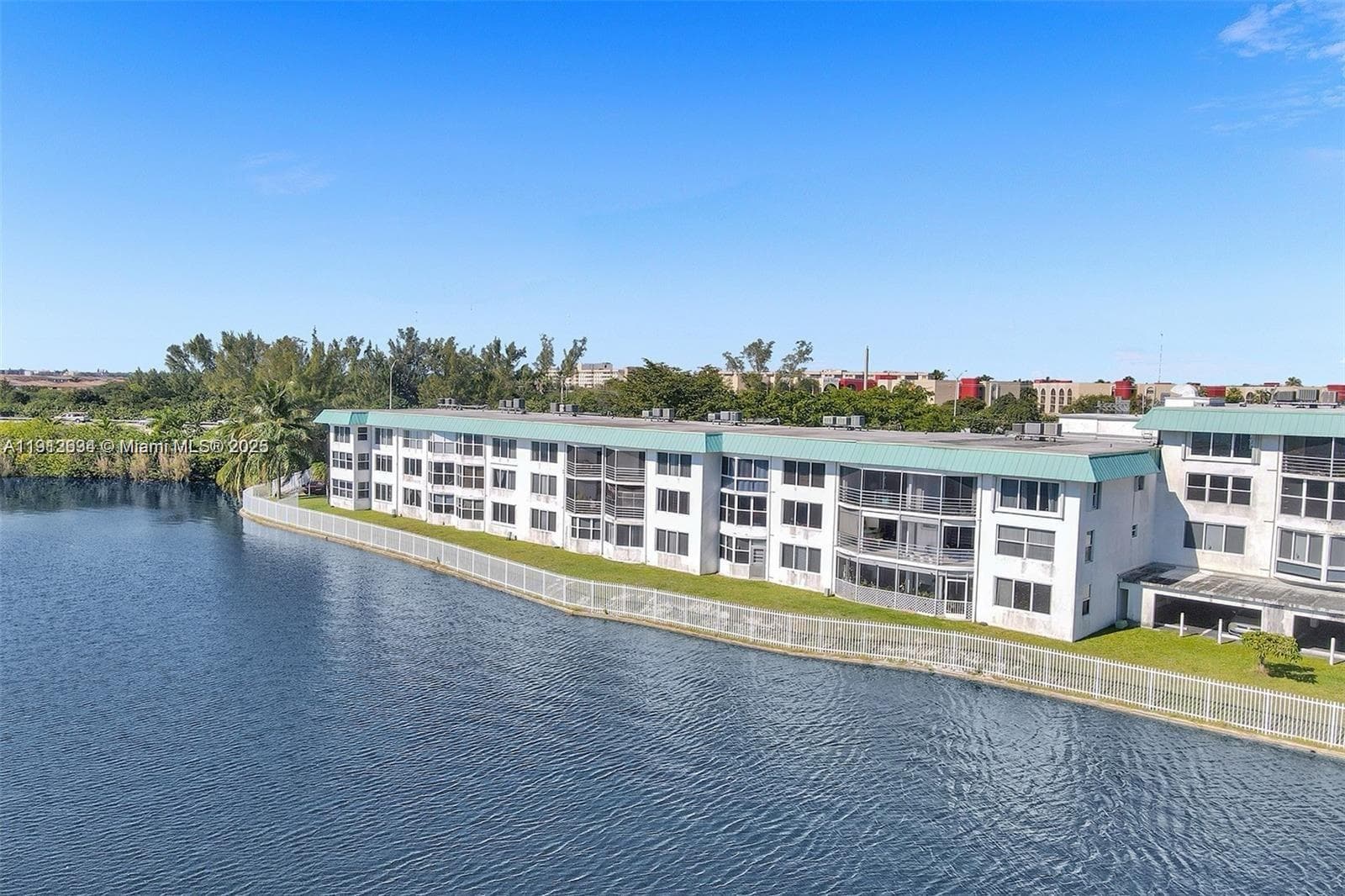 Riviera Condominium · #21 in Miami - Photo 23