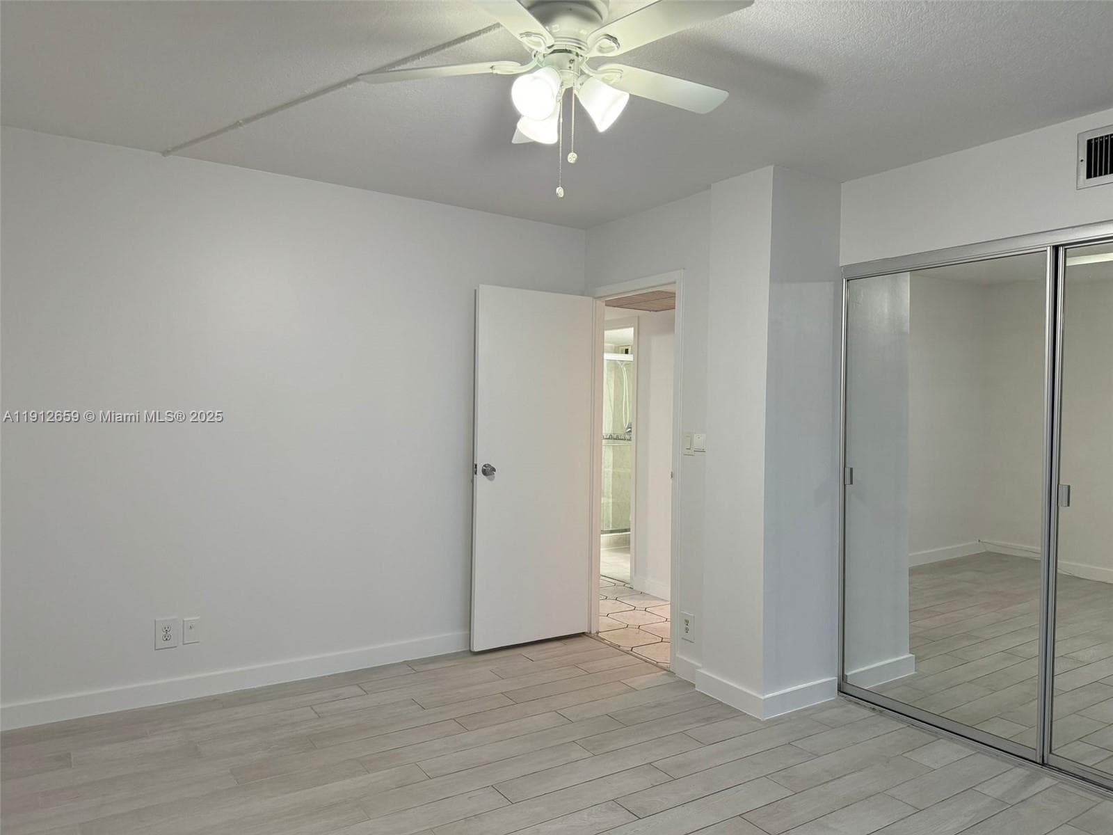 DESOTO PARK CONDO · #509 in Hallandale Beach - Photo 7