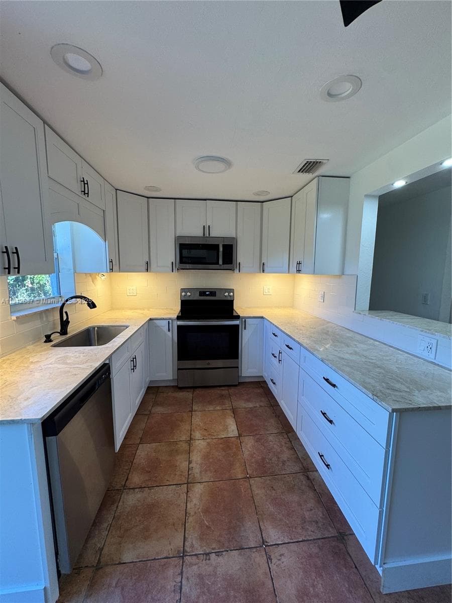 3110 N 58th Ave #3110 photo 10