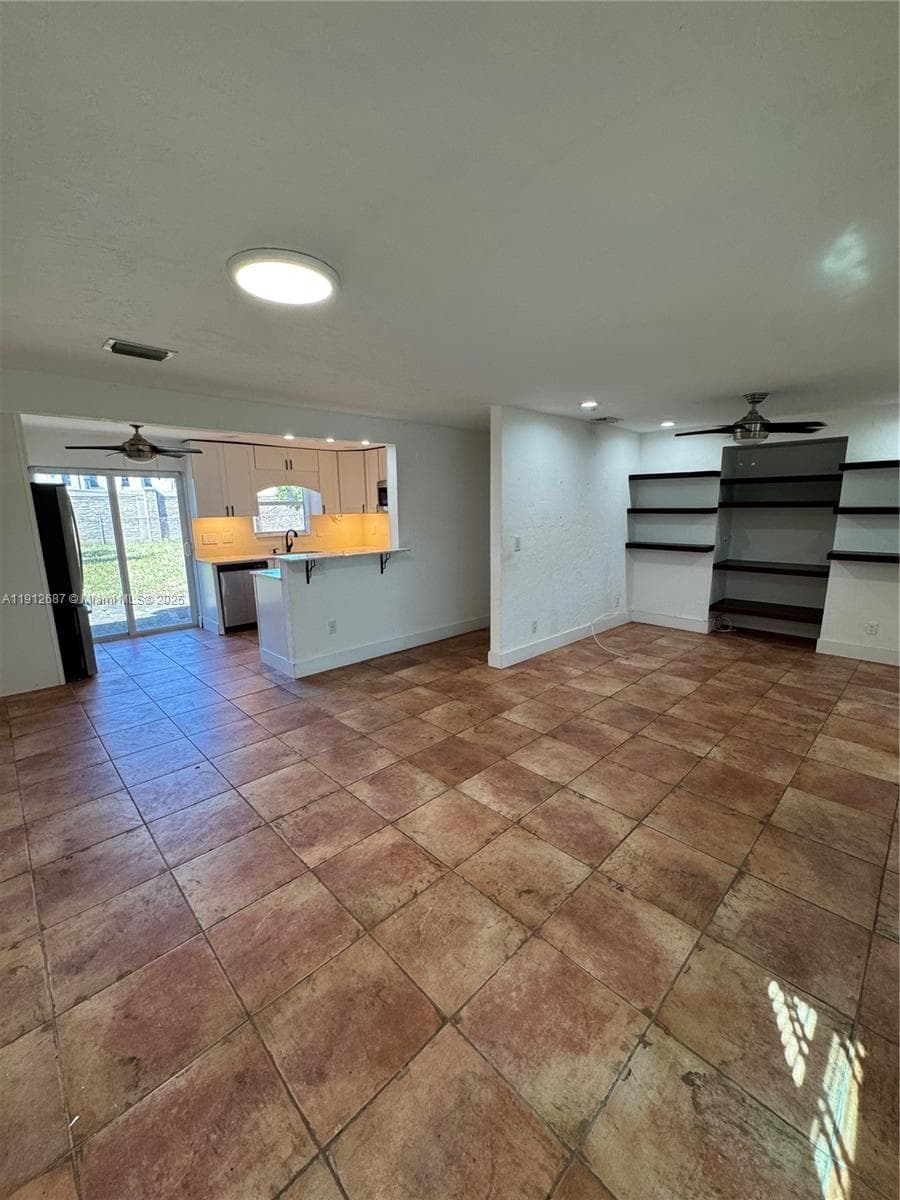 3110 N 58th Ave #3110 photo 8