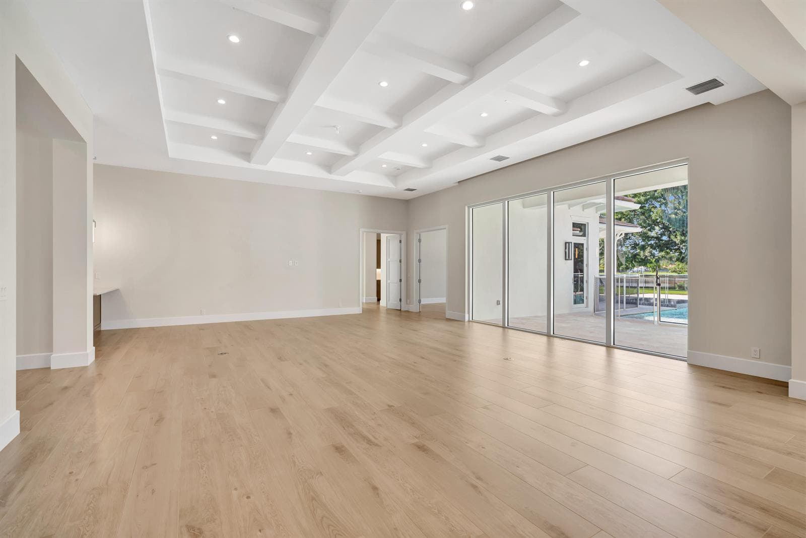 12' Ceilings