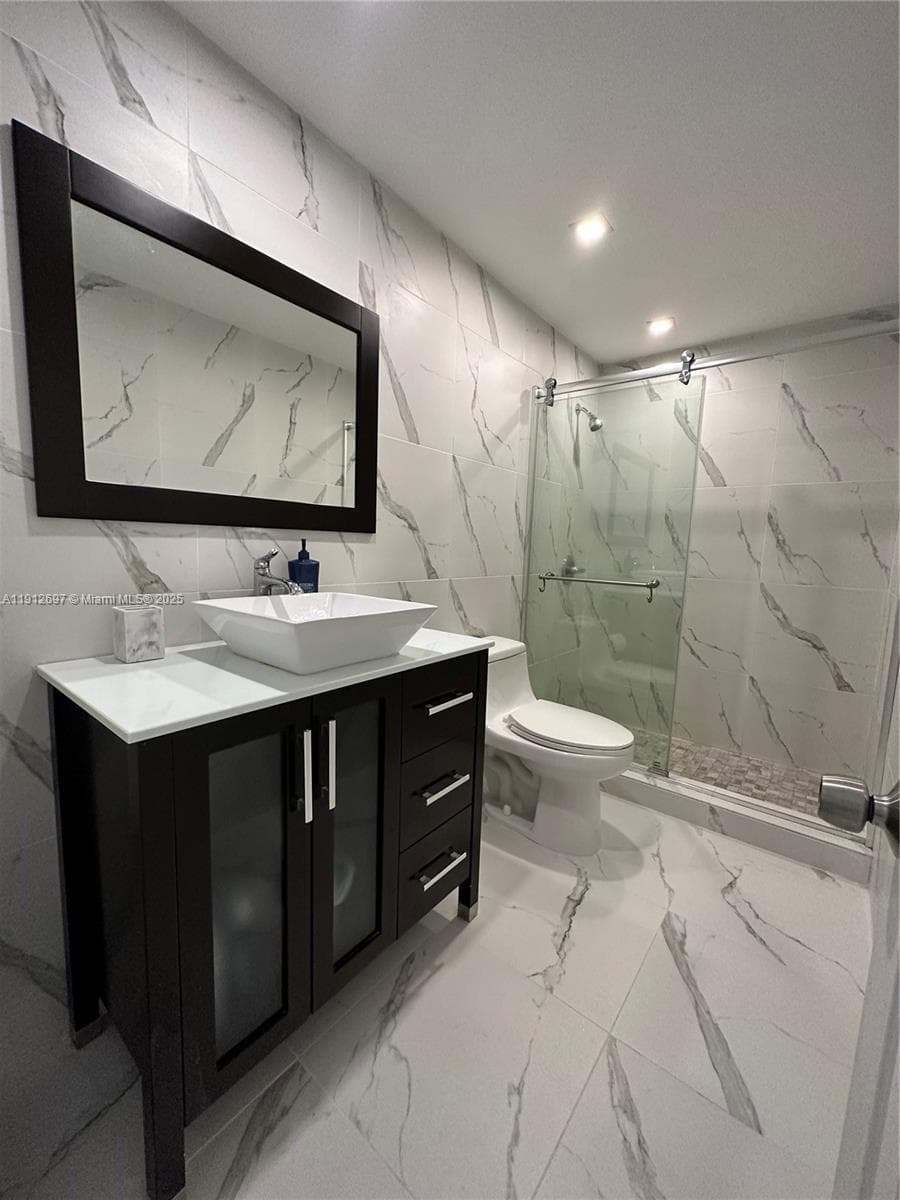 OCEANVIEW BUILDING B COND · #502 in Sunny Isles Beach - Photo 6