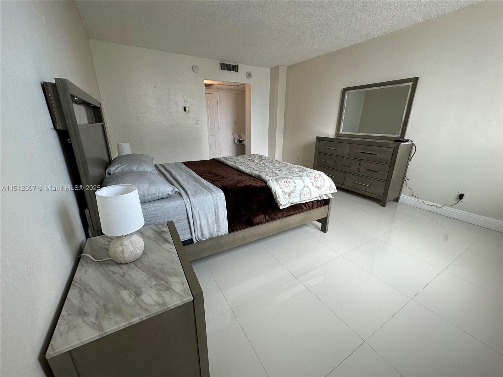 OCEANVIEW BUILDING B COND · #502 in Sunny Isles Beach - Photo 8
