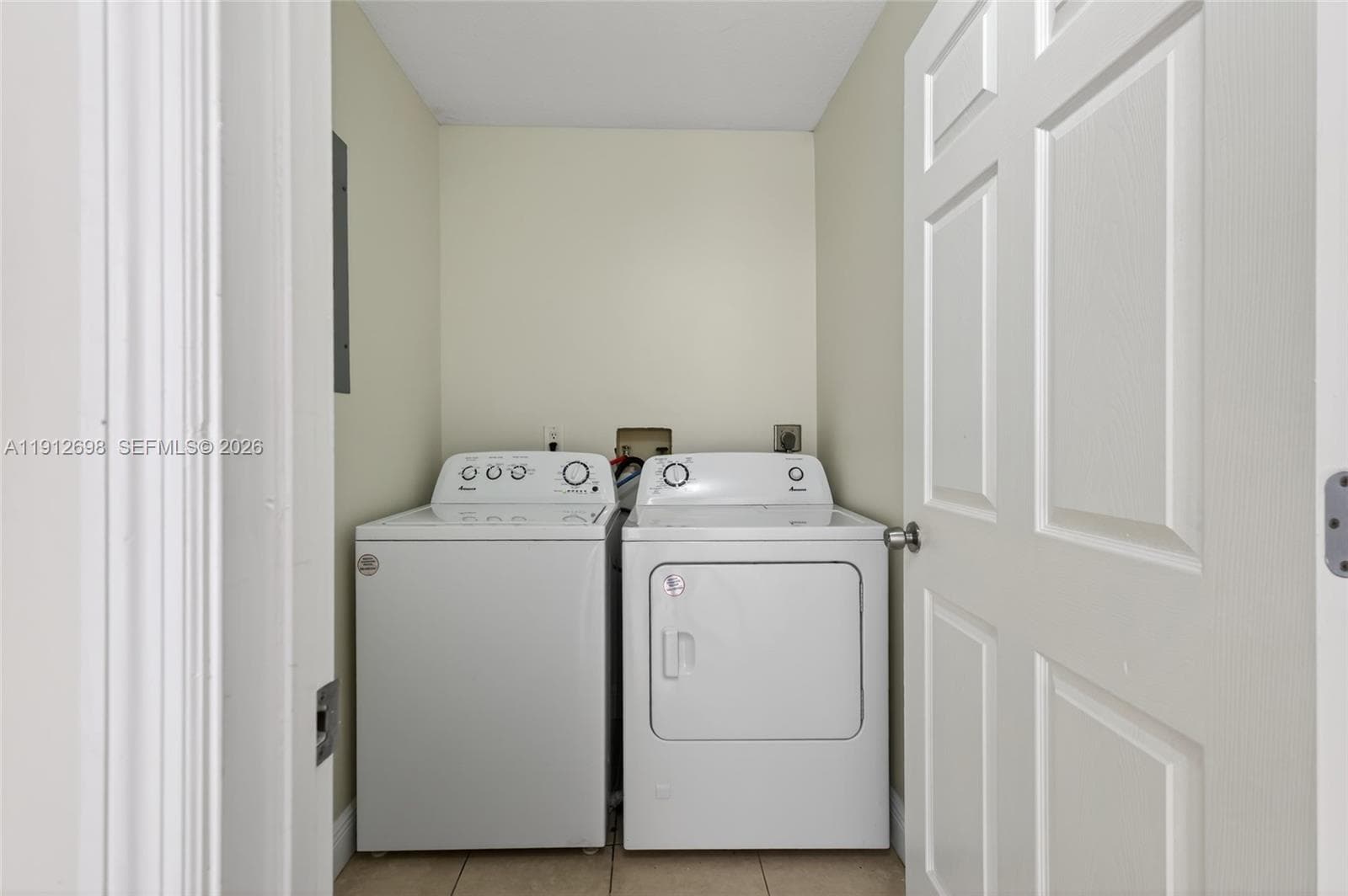 WINDWARD LAKES CONDO · #E109 in Pompano Beach - Photo 6