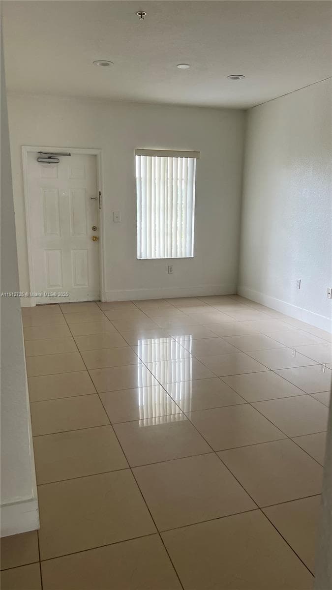 SAN MARCO VILLAS CONDO · #302-7 in Hialeah - Photo 3