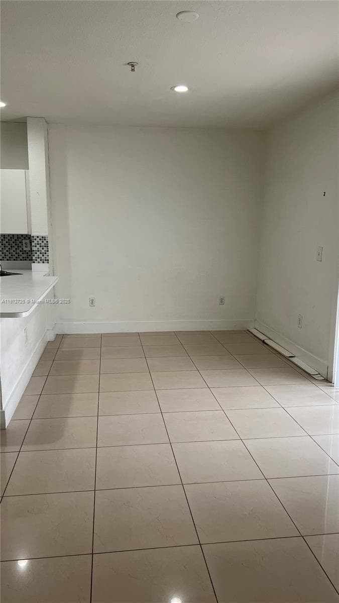 SAN MARCO VILLAS CONDO · #302-7 in Hialeah - Photo 5