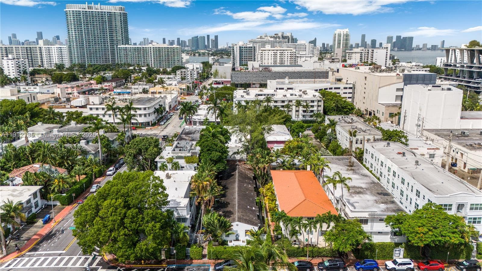 LINCOLN ROAD VILLAS SOUTH · #7 in Miami Beach - Photo 1