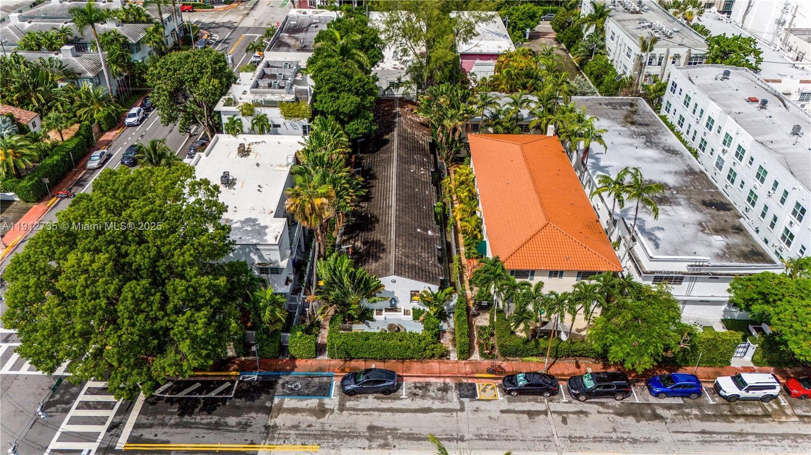 LINCOLN ROAD VILLAS SOUTH · #7 in Miami Beach - Photo 24