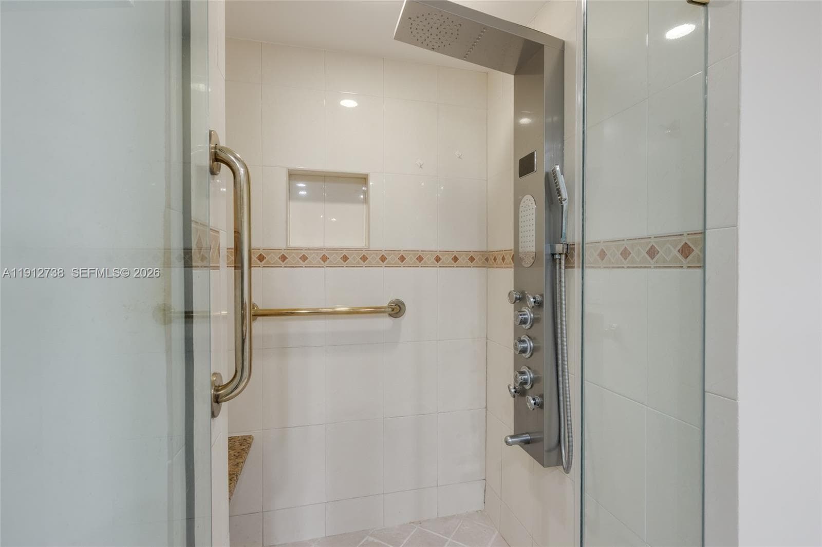 Plaza South Condo · #8F in Fort Lauderdale - Photo 31