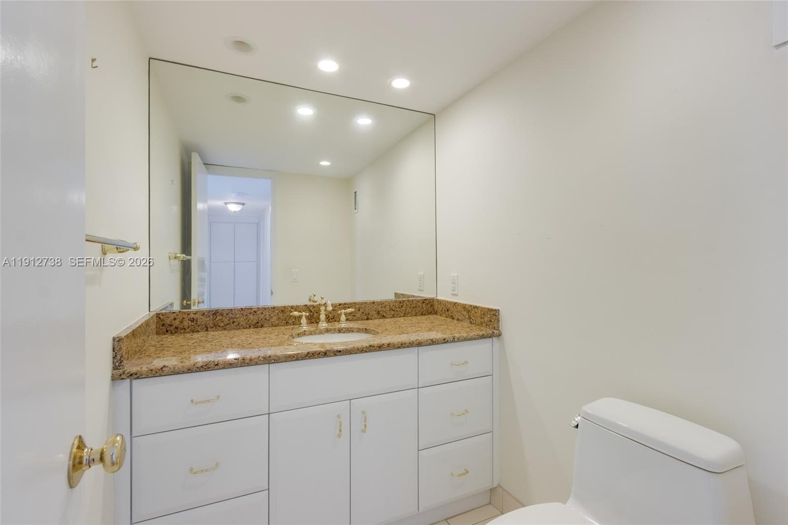 Plaza South Condo · #8F in Fort Lauderdale - Photo 25