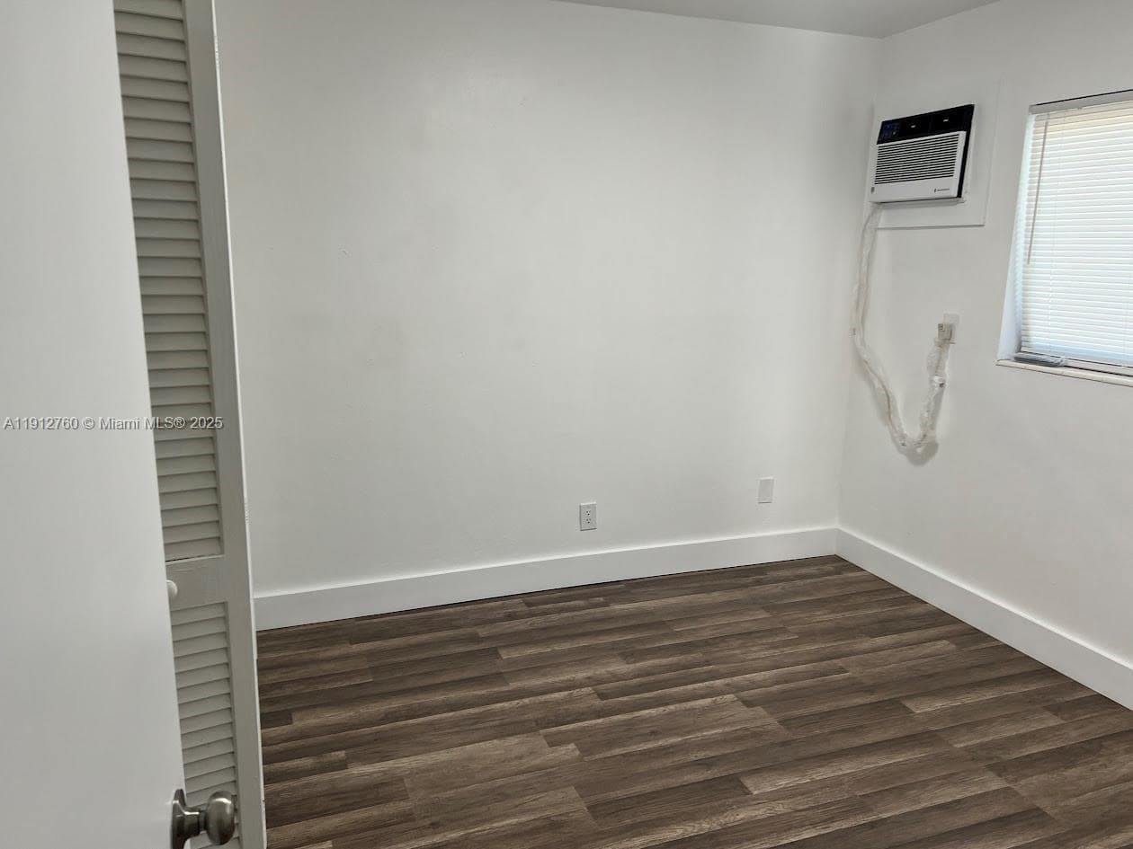 HOLLYWOOD BEACH HEIGHTS S · #5725 in Hollywood - Photo 6