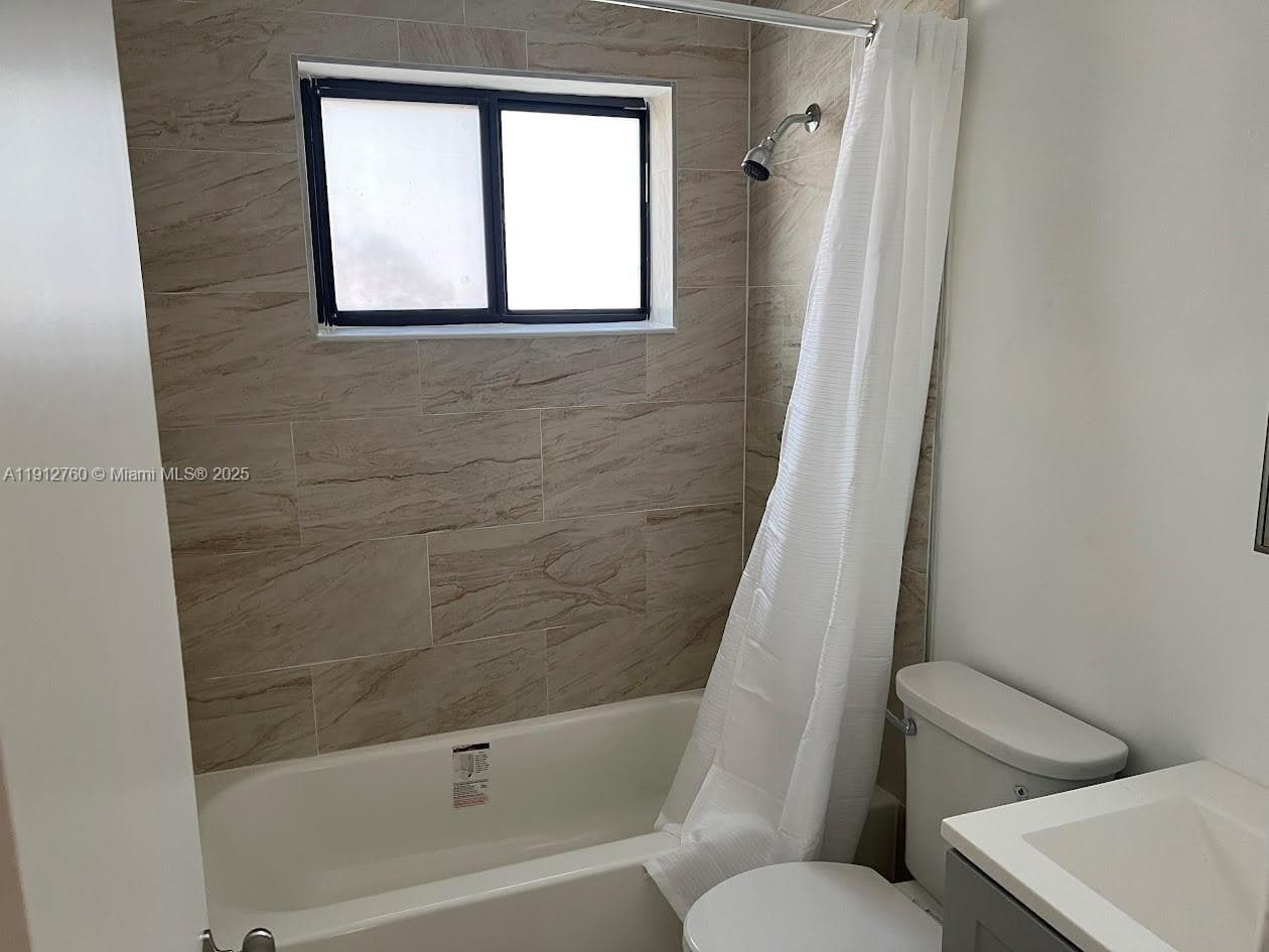 HOLLYWOOD BEACH HEIGHTS S · #5725 in Hollywood - Photo 8