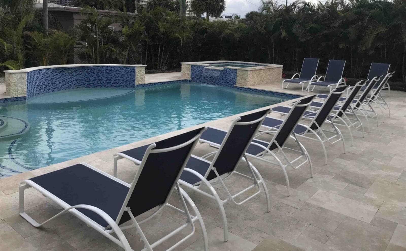 Pool 1