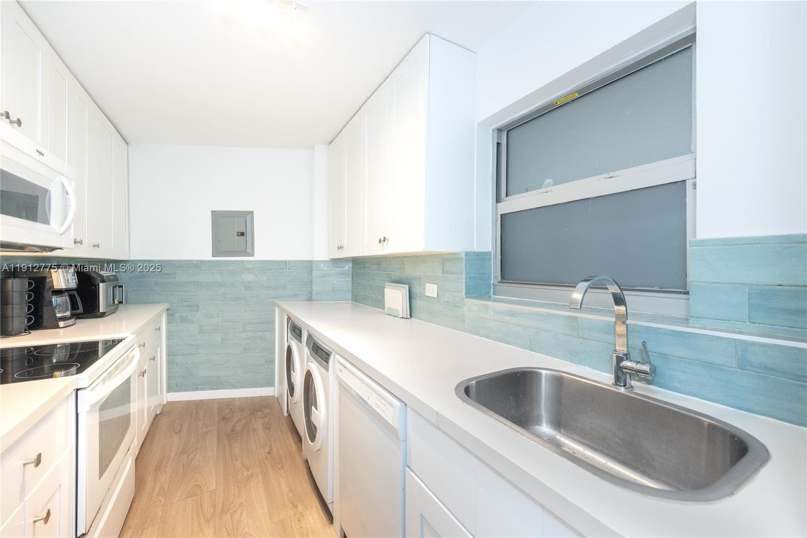 OCTAGON TOWERS I CONDO · #3D in Miami Beach - Photo 15