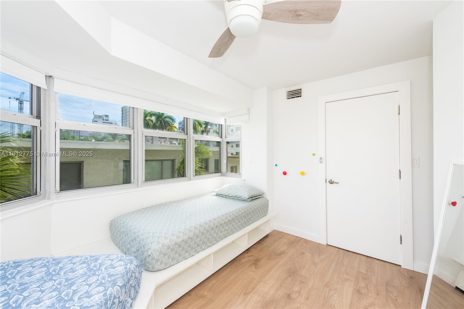 OCTAGON TOWERS I CONDO · #3D in Miami Beach - Photo 19