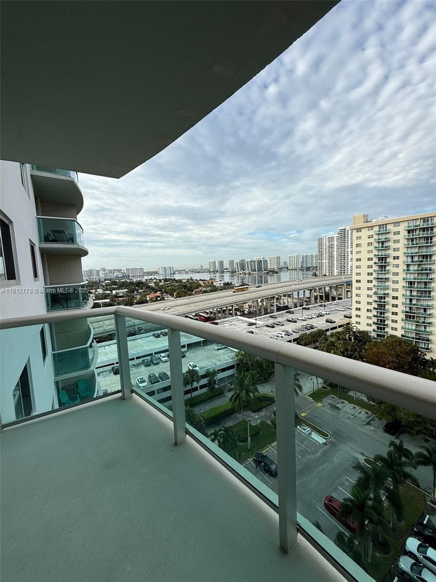 OCEANVIEW BUILDING B COND · #1209 in Sunny Isles Beach - Photo 16