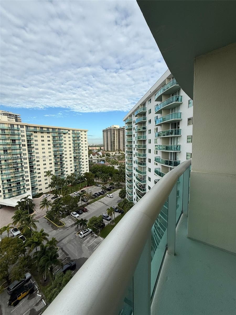 OCEANVIEW BUILDING B COND · #1209 in Sunny Isles Beach - Photo 1