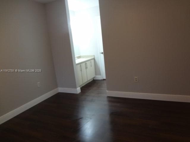 MONTEREY VILLAGE-TWO COND · #2037 in Miami - Photo 7