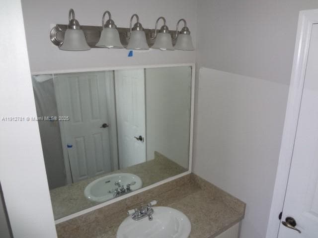 MONTEREY VILLAGE-TWO COND · #2037 in Miami - Photo 3