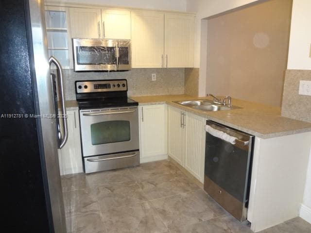 MONTEREY VILLAGE-TWO COND · #2037 in Miami - Photo 1